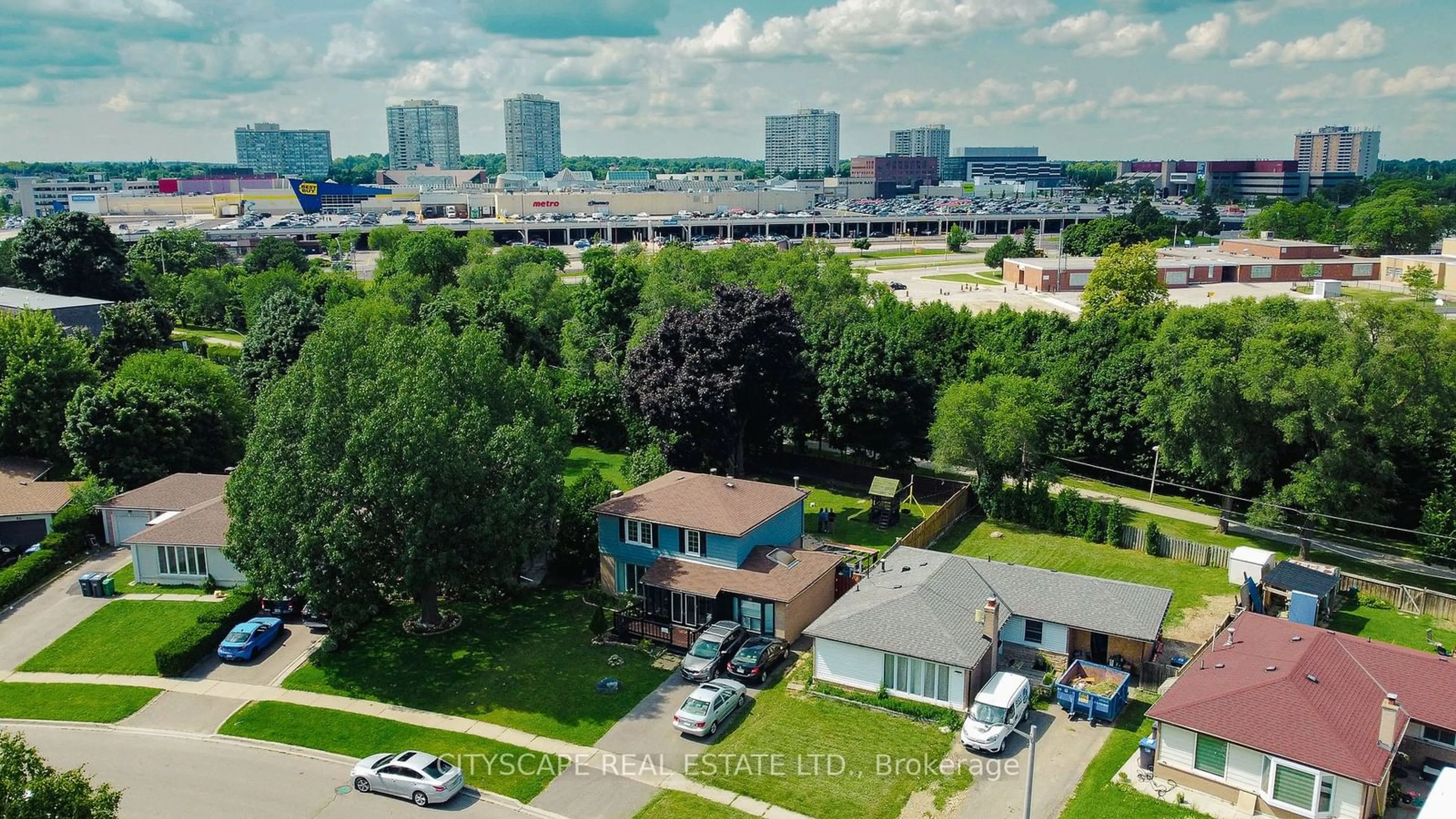 A pic from exterior of the house or condo for 80 Brookland Dr, Brampton Ontario L6T 2M5