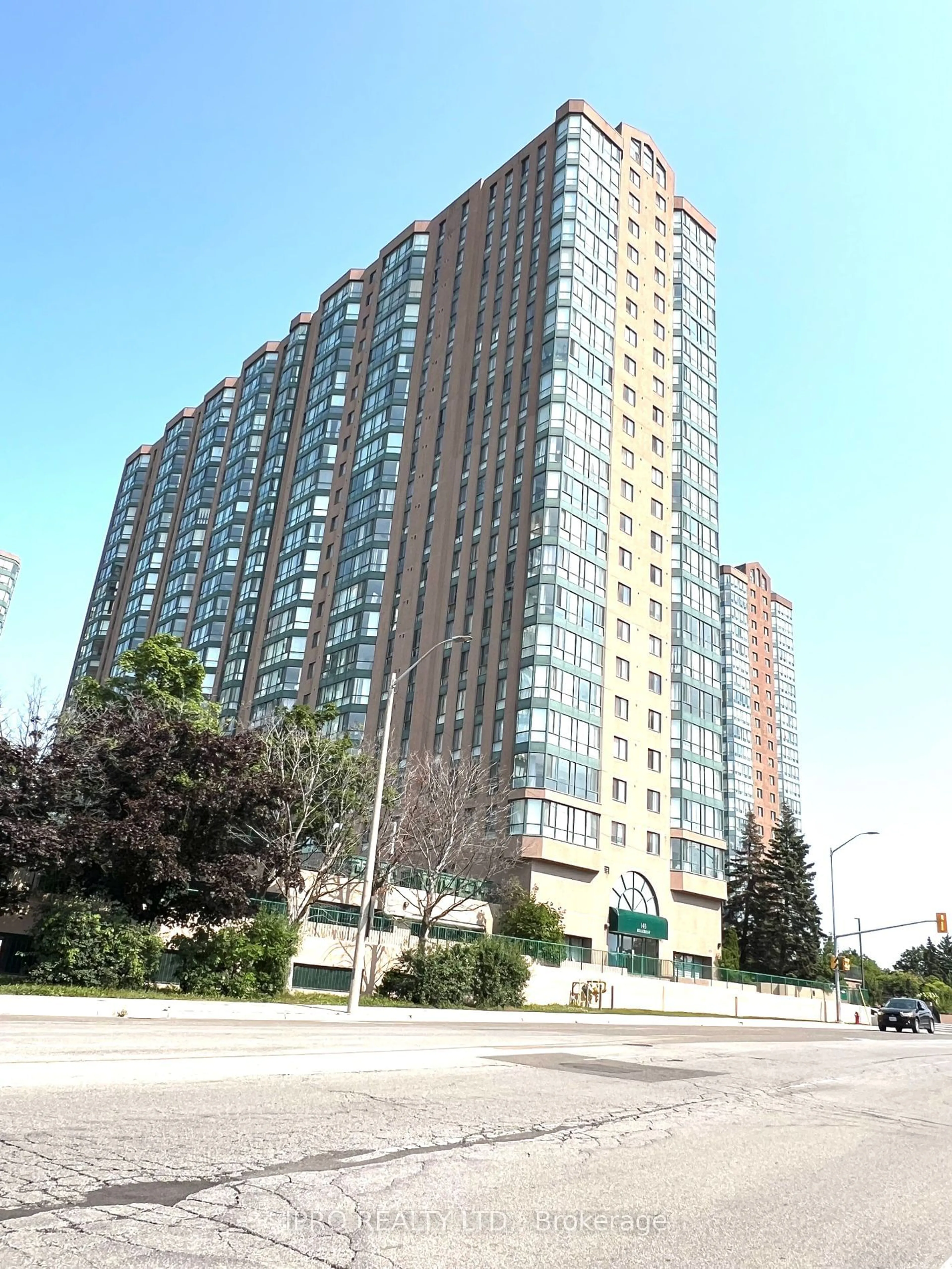 A pic from exterior of the house or condo for 115 Hillcrest Ave #202, Mississauga Ontario L5B 3Y9