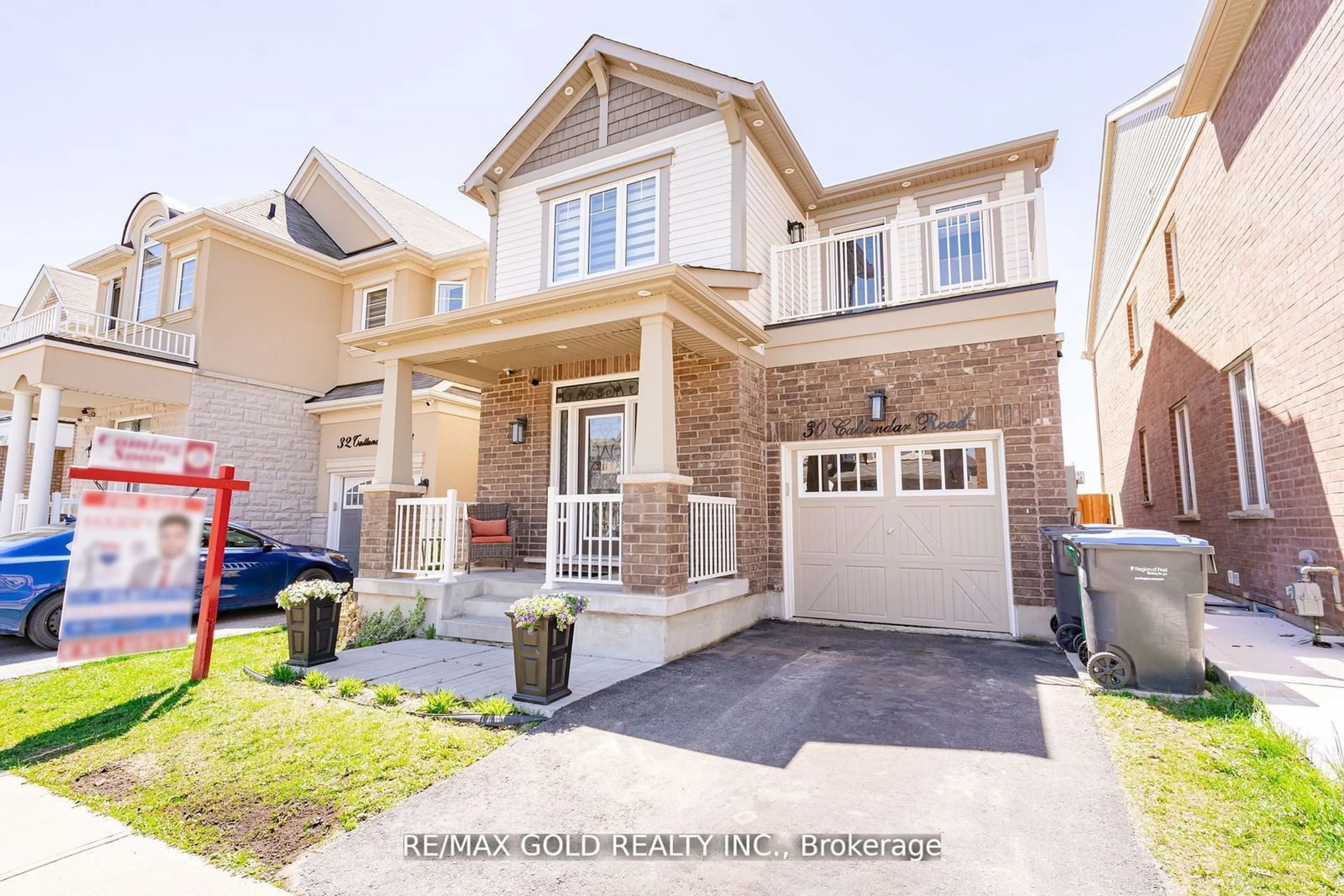 Frontside or backside of a home for 30 Callandar Rd, Brampton Ontario L7A 4T8