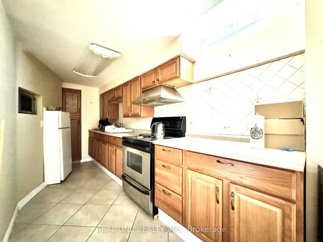 Additional property image - 403 Glenashton Dr