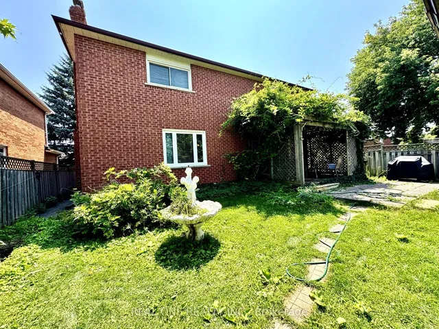 Additional property image - 403 Glenashton Dr