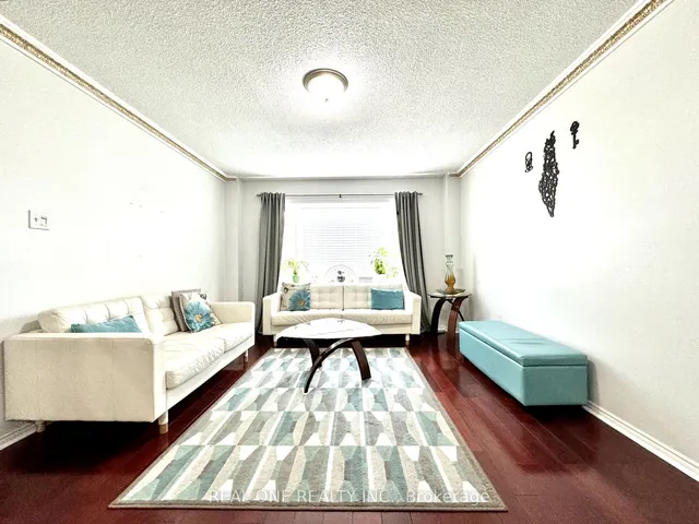 Additional property image - 403 Glenashton Dr
