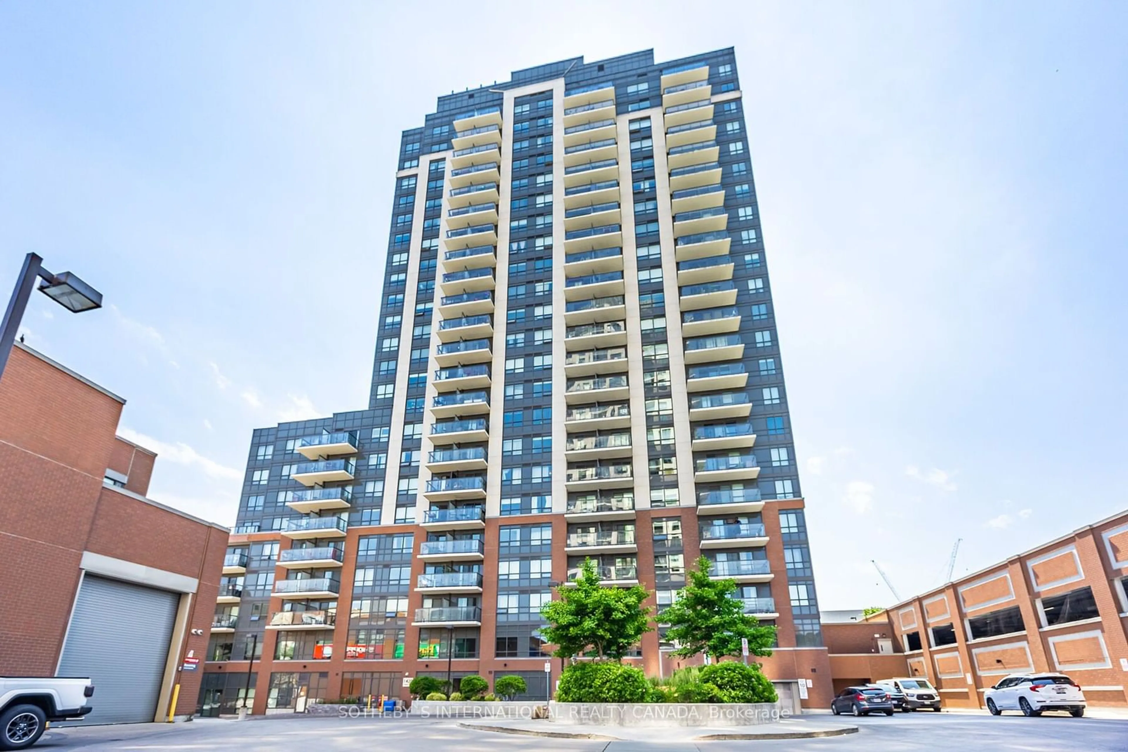 A pic from exterior of the house or condo for 1420 Dupont St #303, Toronto Ontario M6H 0C2