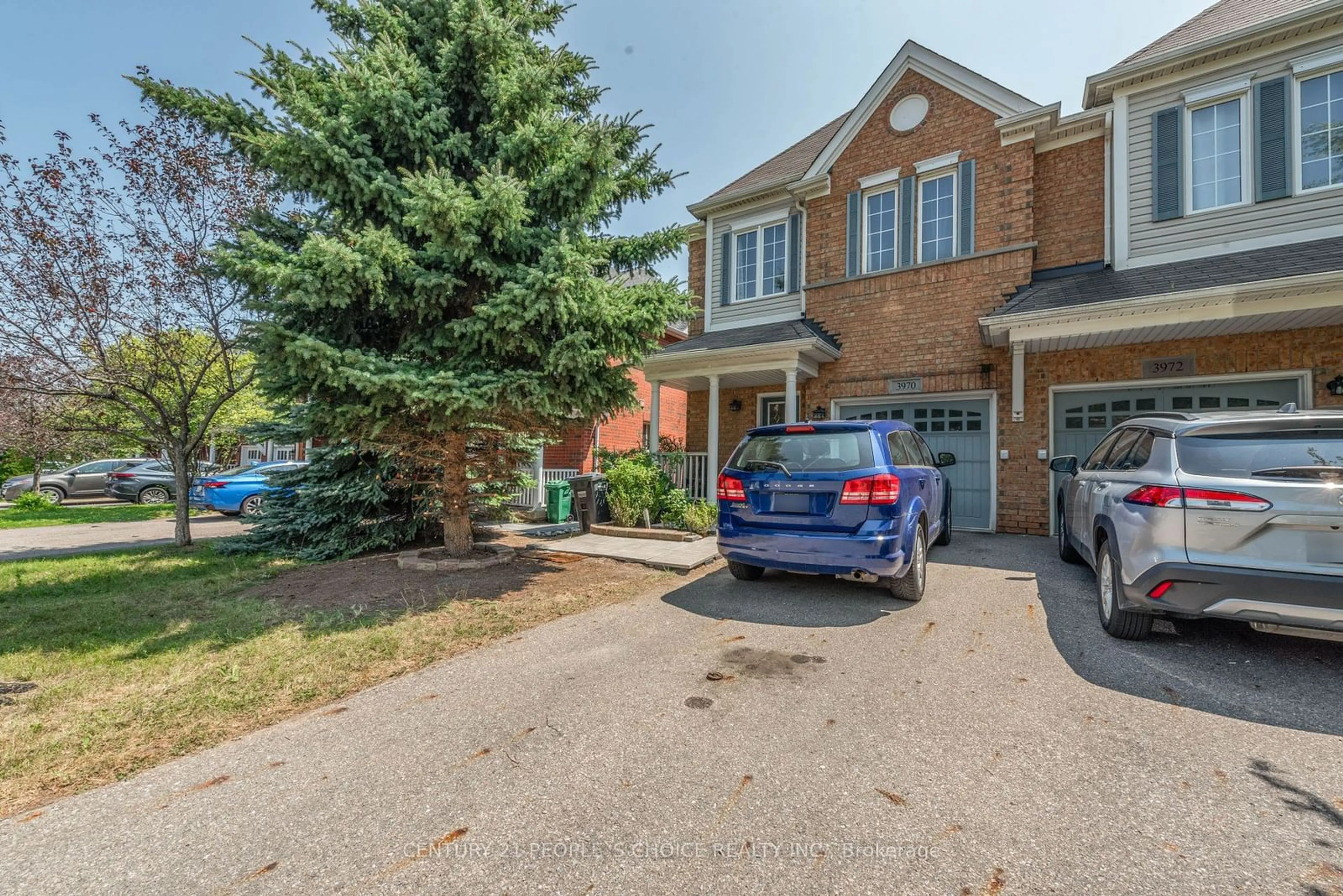 A pic from exterior of the house or condo for 3970 Stardust Dr, Mississauga Ontario L5M 8A5