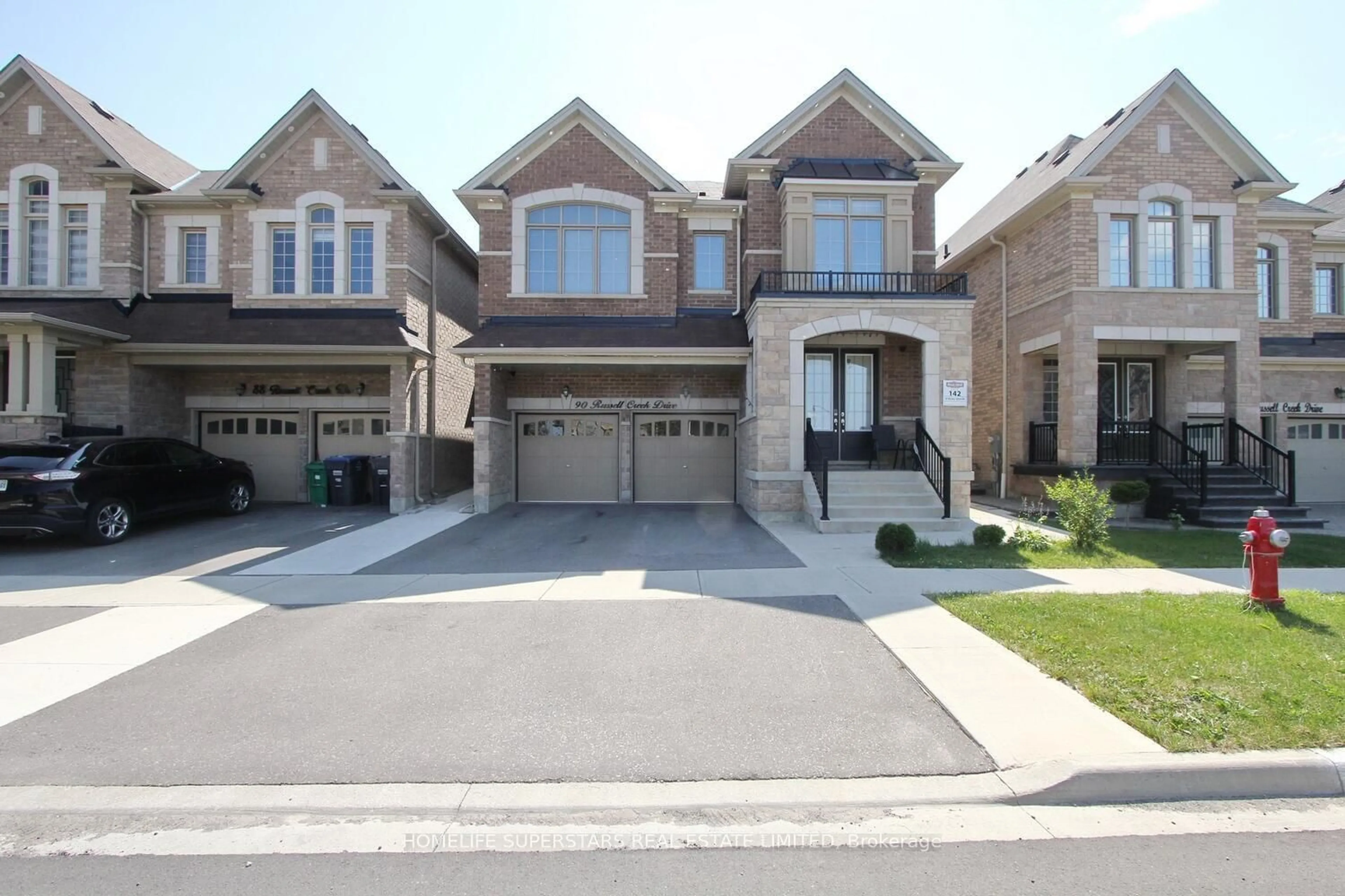 Frontside or backside of a home for 90 Russell Creek Dr, Brampton Ontario L6R 4A1
