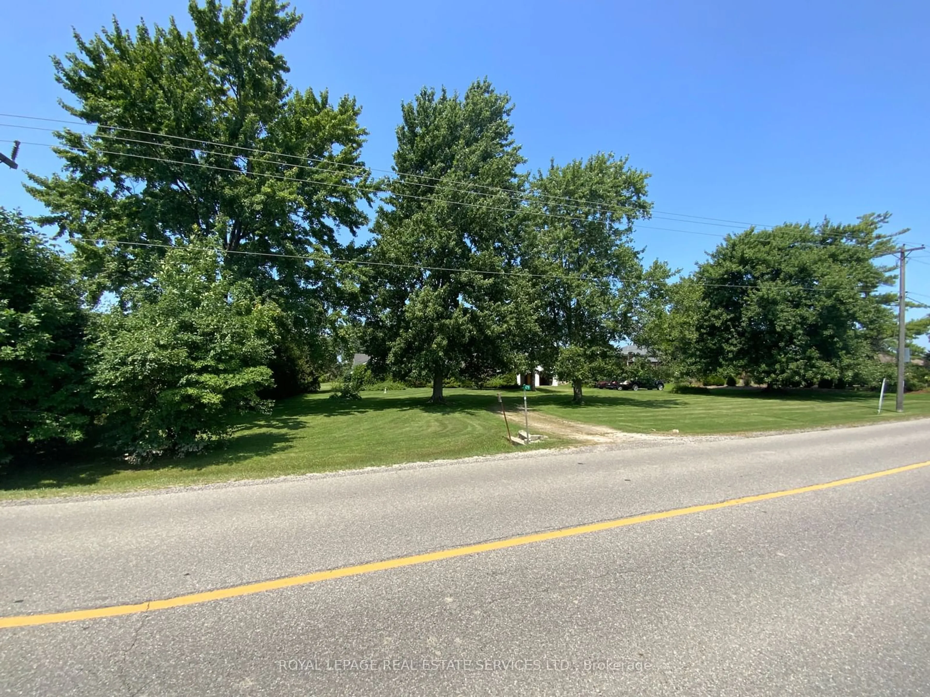 Street view for 479 Burnhamthorpe Rd, Oakville Ontario L6H 7B4