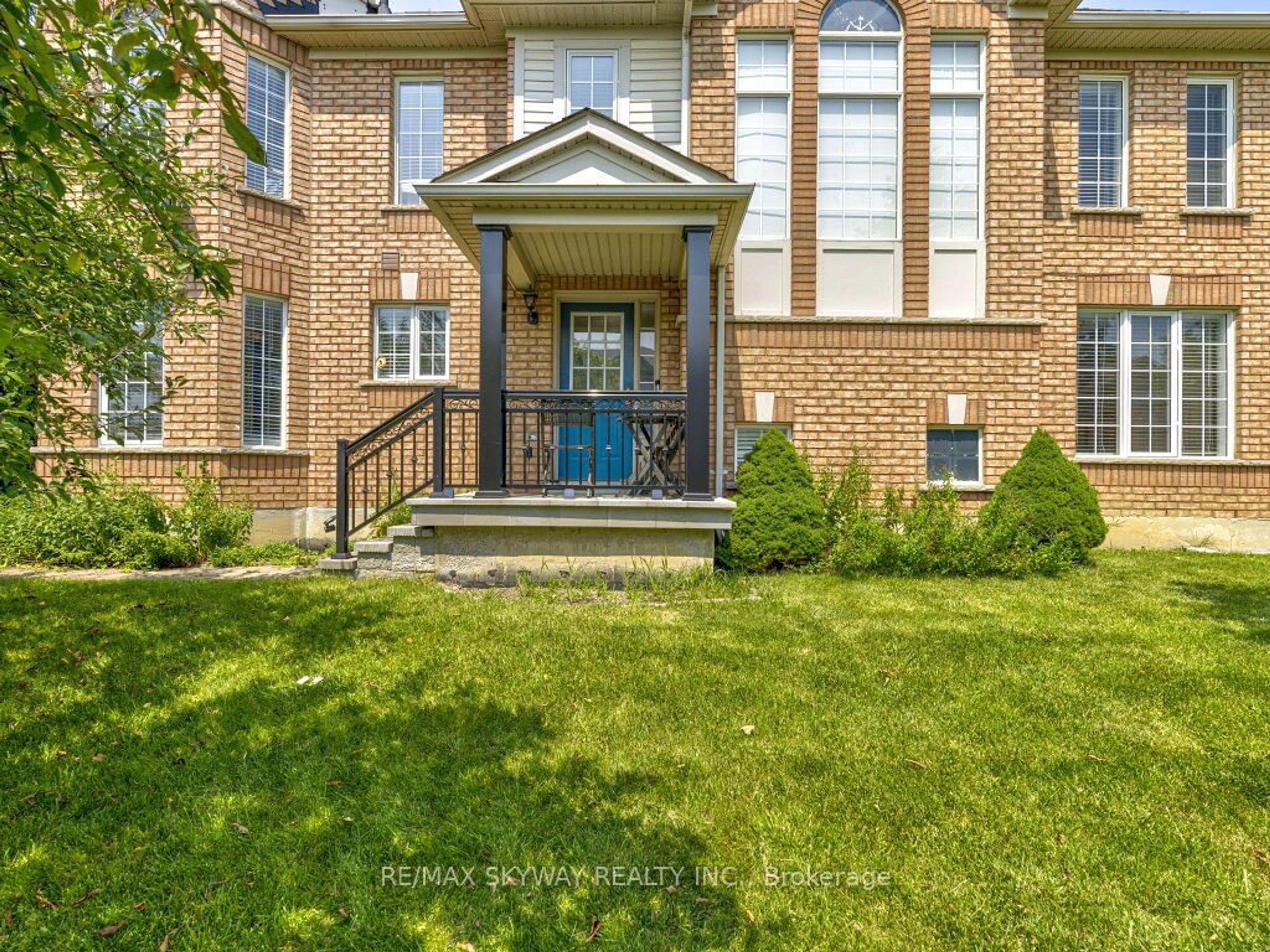 Home with brick exterior material for 3859 Talias Cres, Mississauga Ontario L5M 6L6