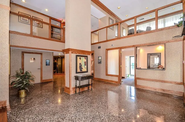 Additional property image - 40 Richview Rd Unit 802