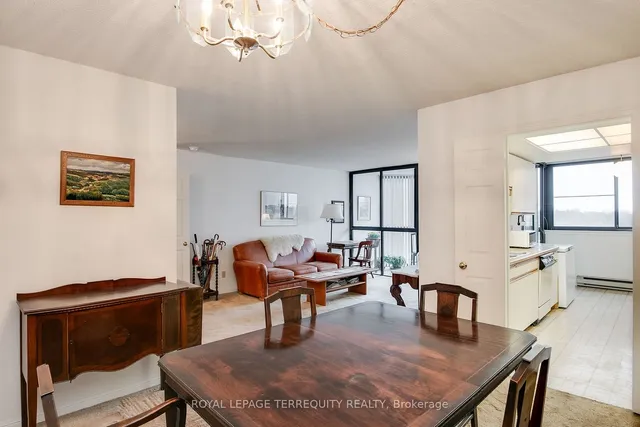 Additional property image - 40 Richview Rd Unit 802