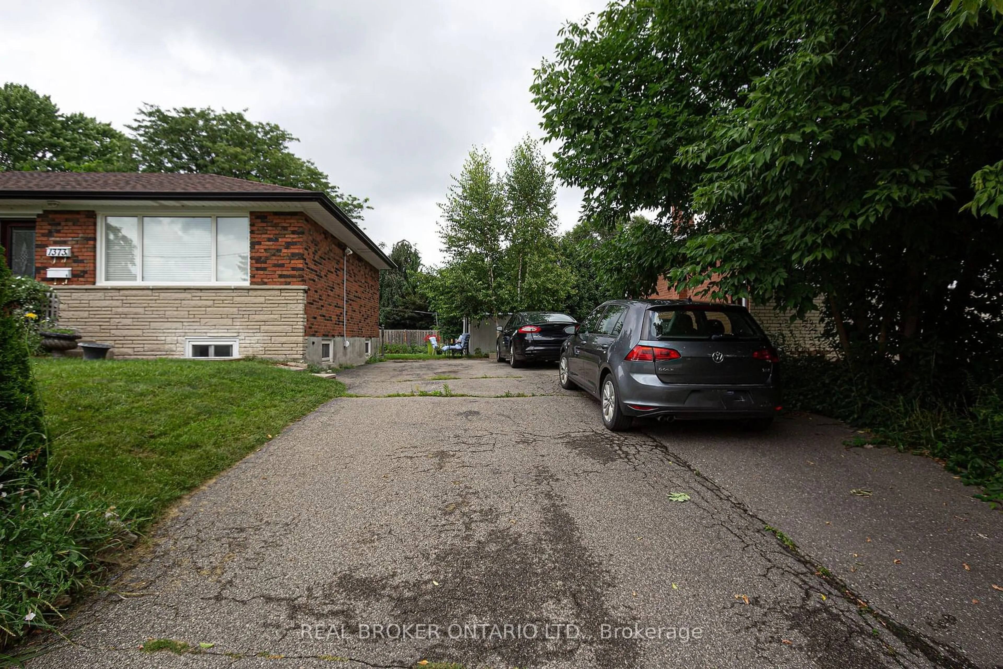 Street view for 1373 Niels Ave, Burlington Ontario L7P 2E5