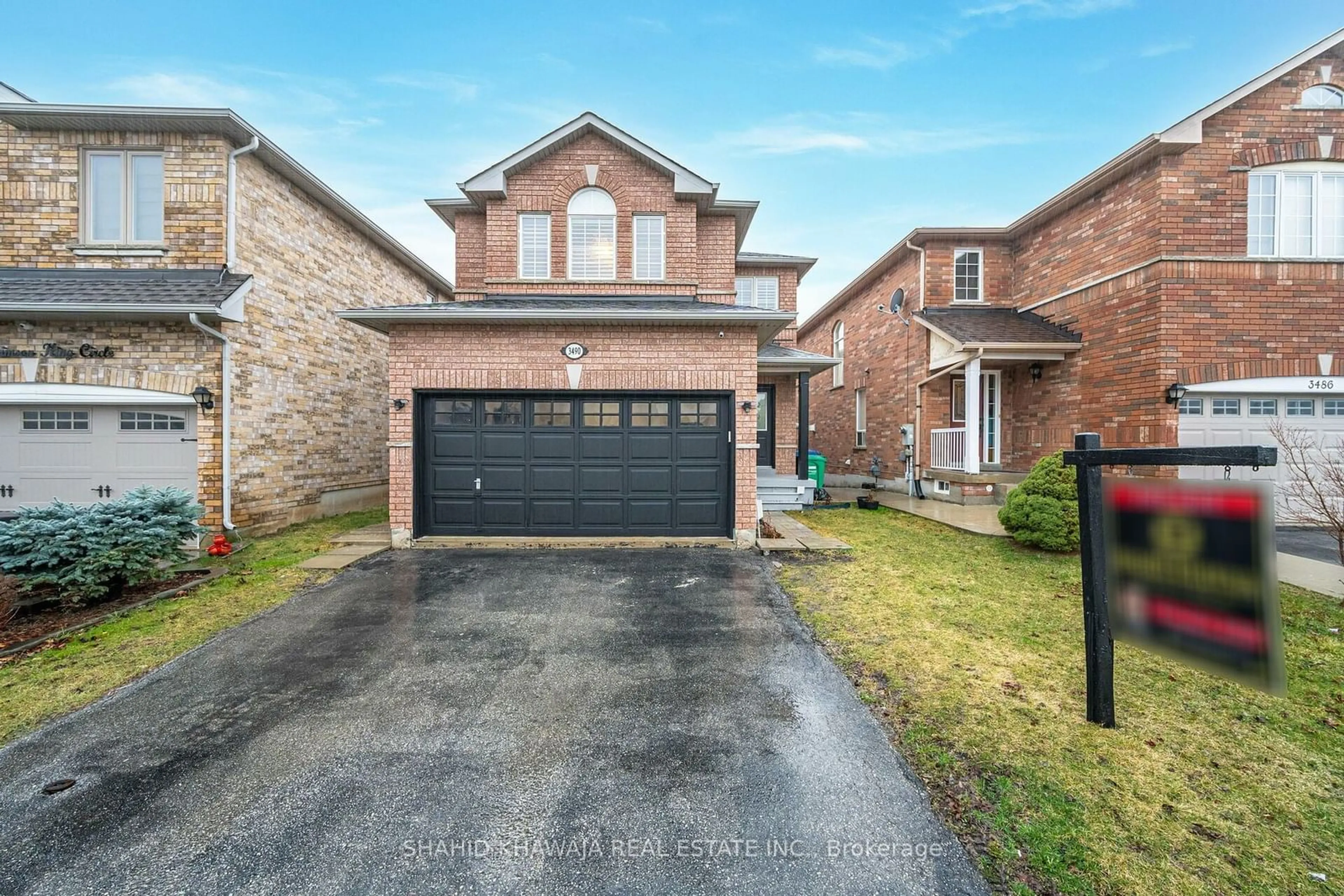 Home with brick exterior material for 3490 Crimson King Circ, Mississauga Ontario L5N 8M8