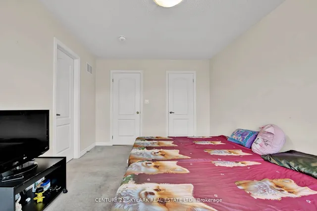 Additional property image - 15 Bretlon St