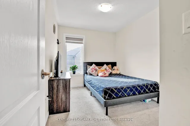 Additional property image - 15 Bretlon St