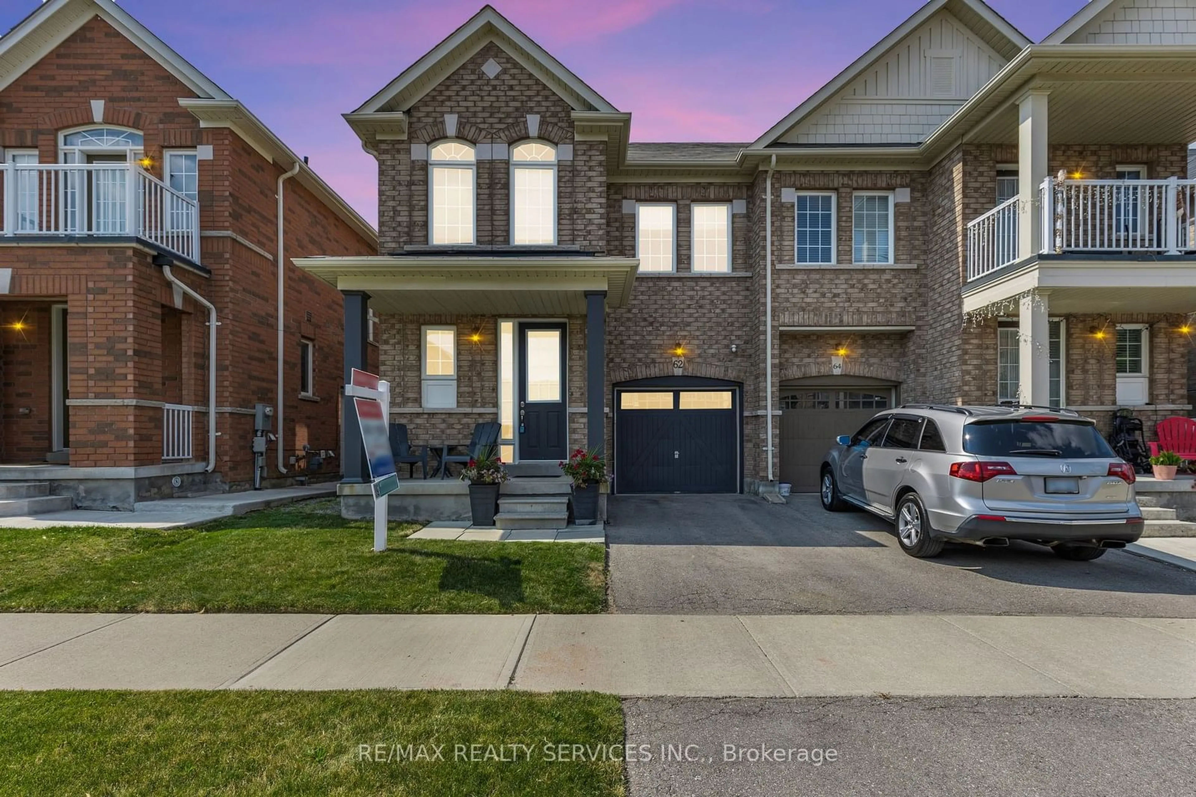 Home with brick exterior material for 62 Vezna Cres, Brampton Ontario L6X 5K5