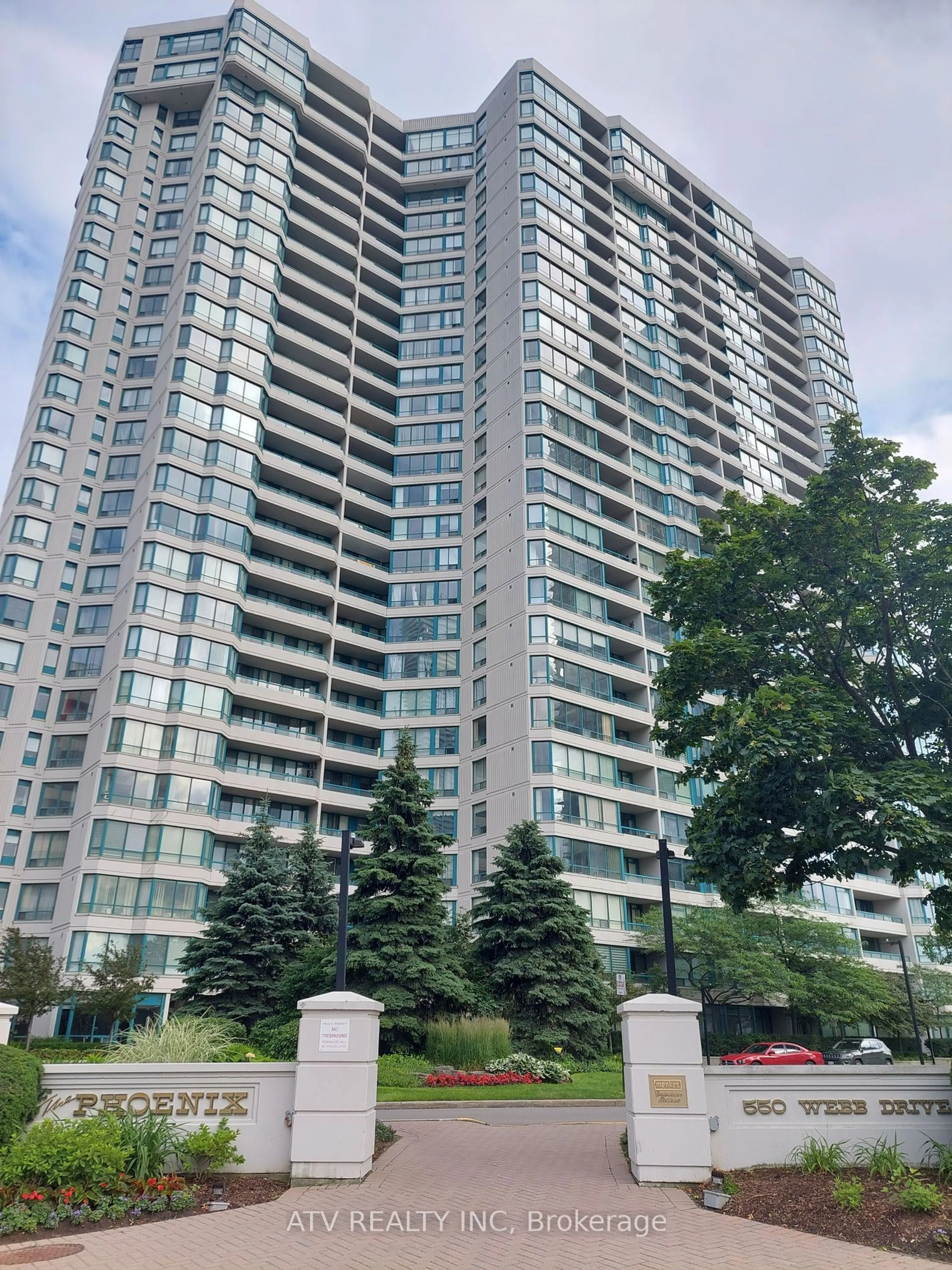A pic from exterior of the house or condo for 550 Webb Dr #305, Mississauga Ontario L5B 3Y4