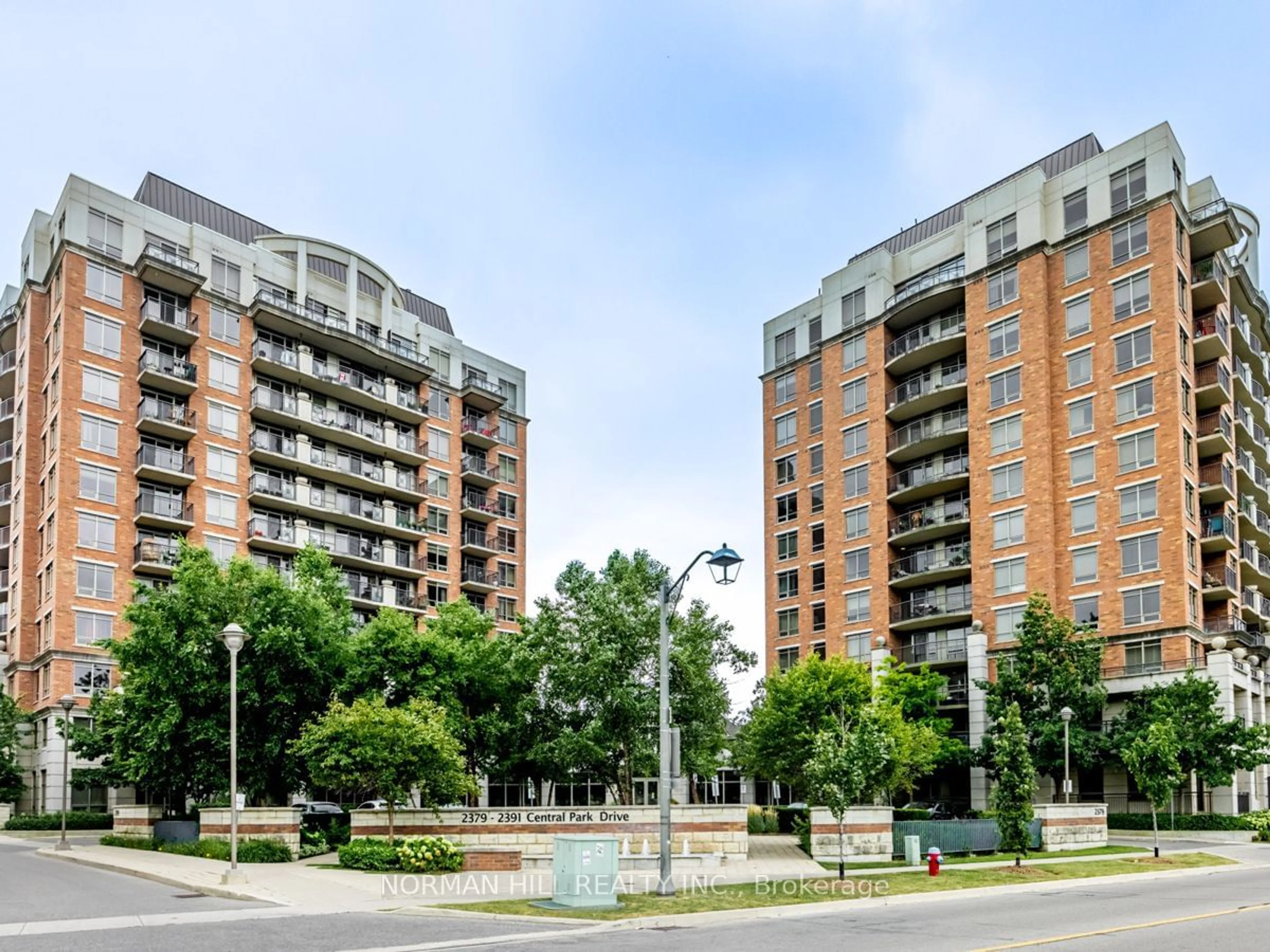 A pic from exterior of the house or condo for 2379 Central Park Dr #412, Oakville Ontario L6H 0E3