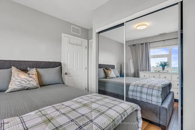 Additional property image - 2464 Weston Rd Unit 1014