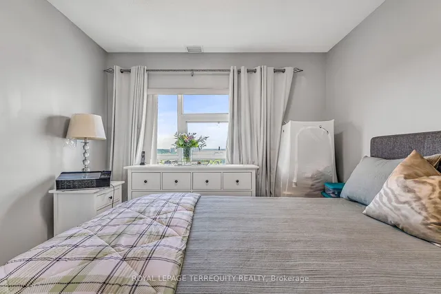 Additional property image - 2464 Weston Rd Unit 1014