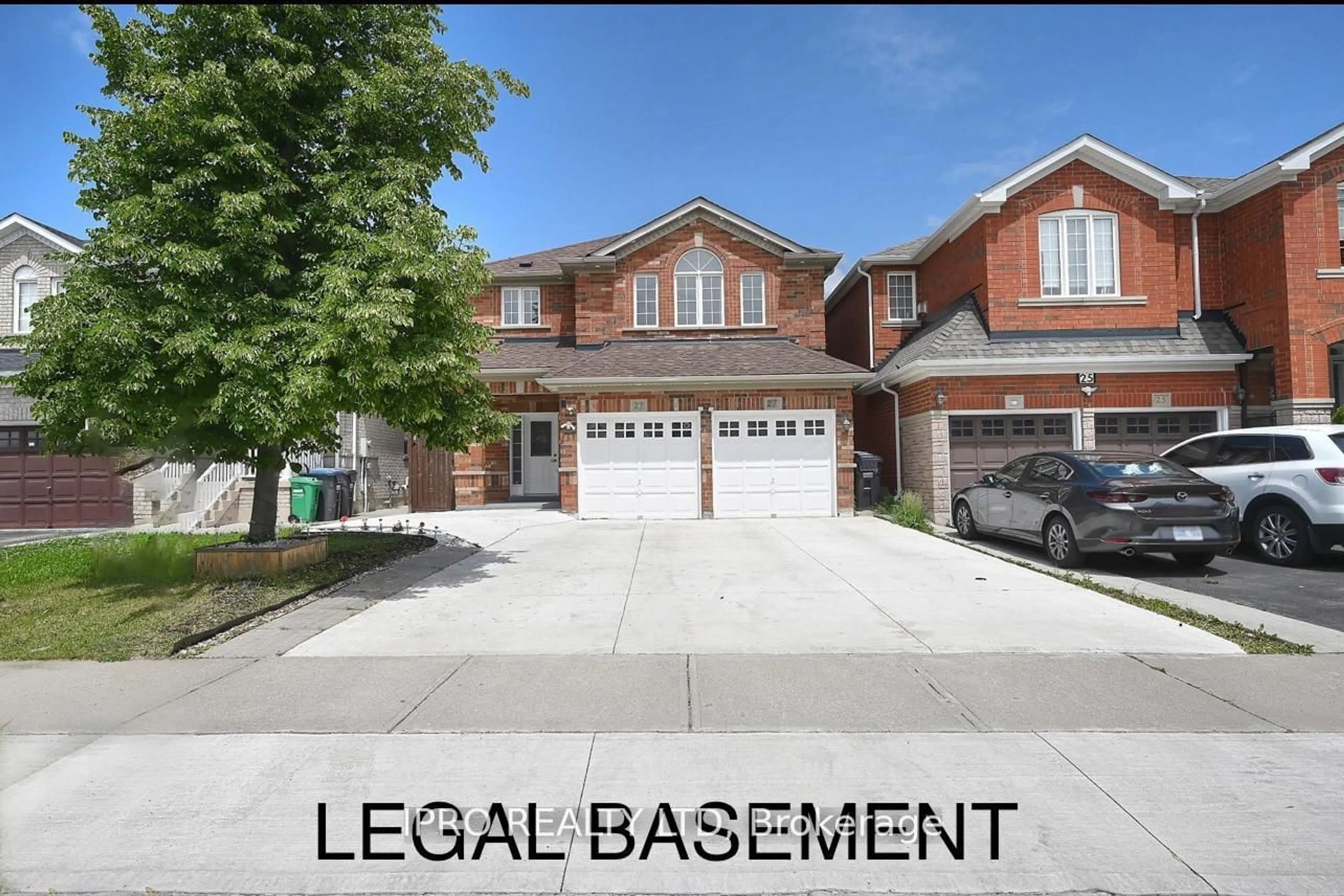 Frontside or backside of a home for 27 Silver Egret Rd, Brampton Ontario L7A 3P6