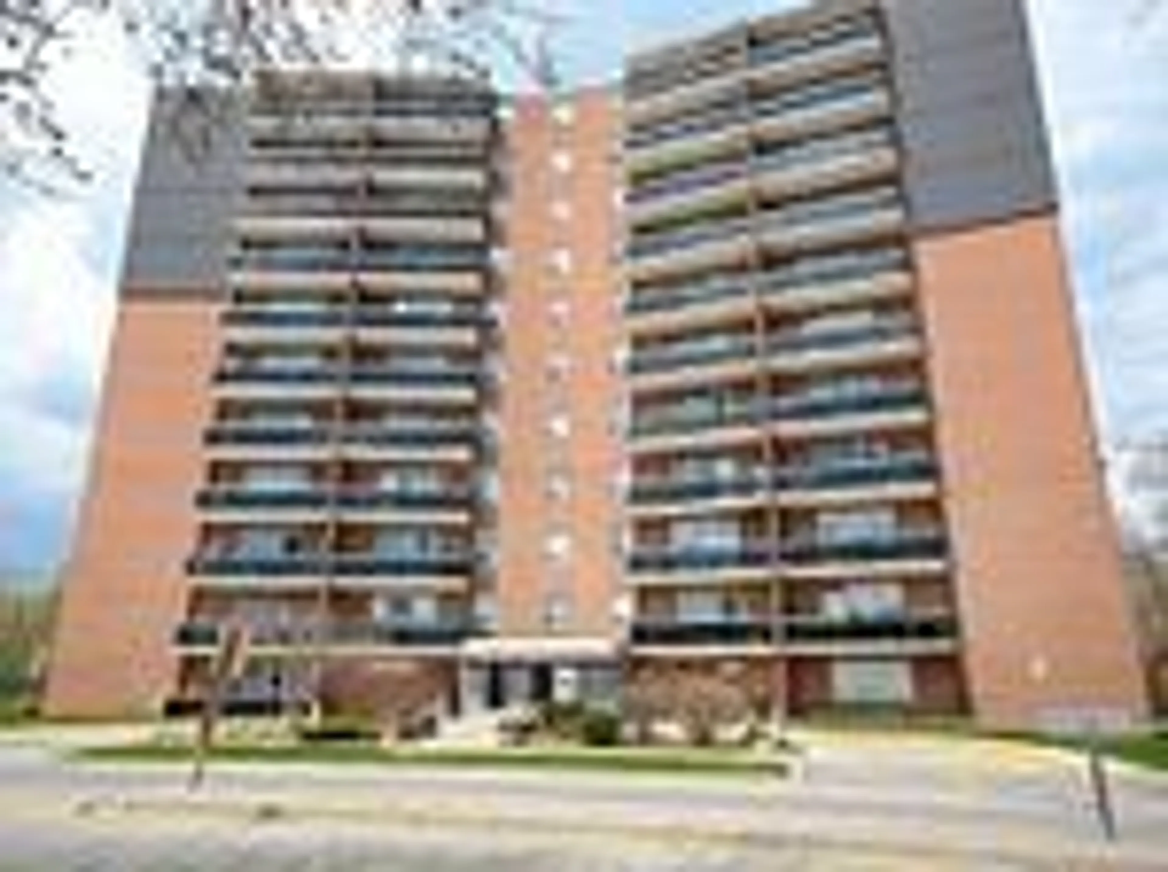 A pic from exterior of the house or condo, the front or back of building for 3145 Queen Frederica Dr #904, Mississauga Ontario L4Y 3A7