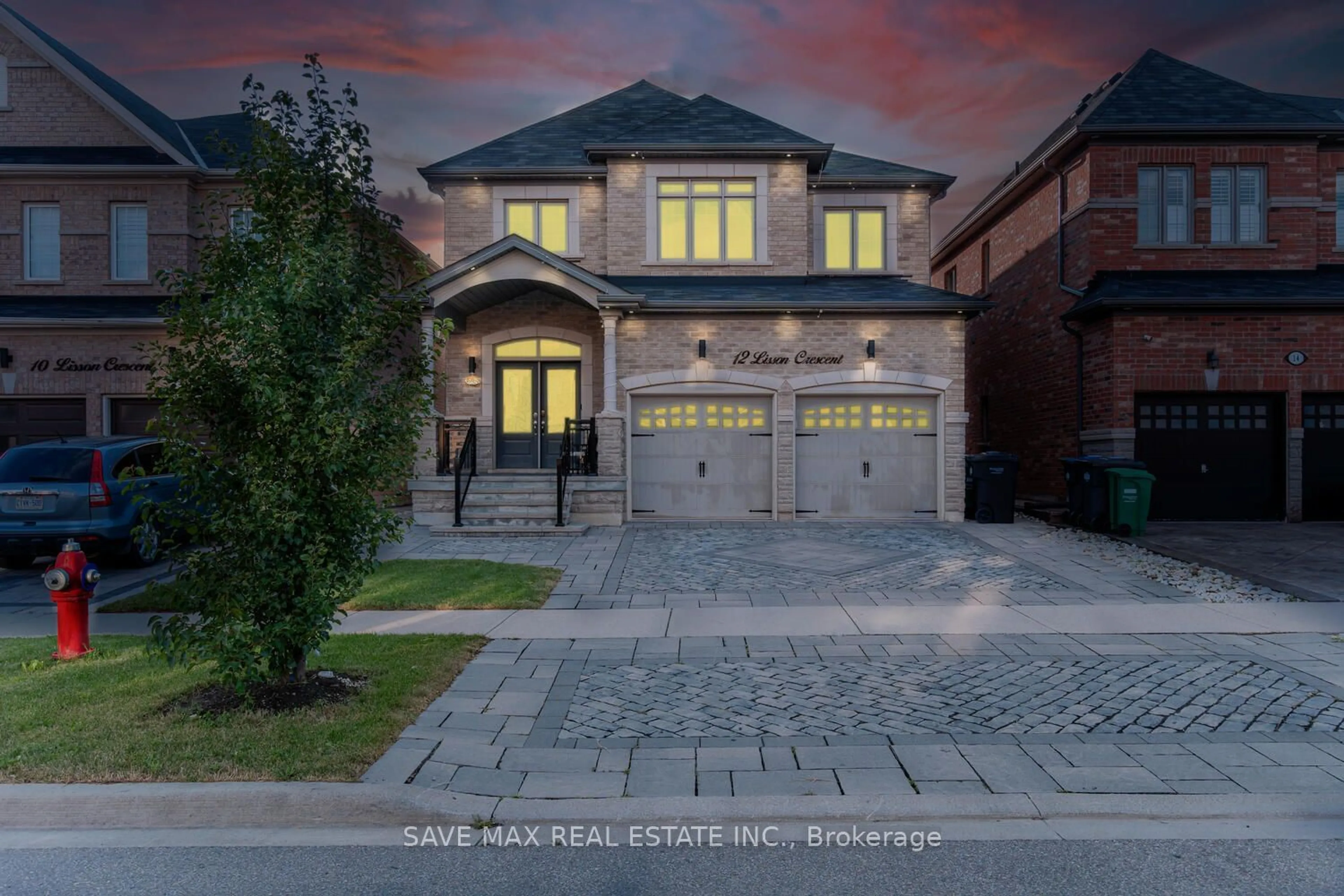 Home with brick exterior material for 12 Lisson Cres, Brampton Ontario L6X 5H9