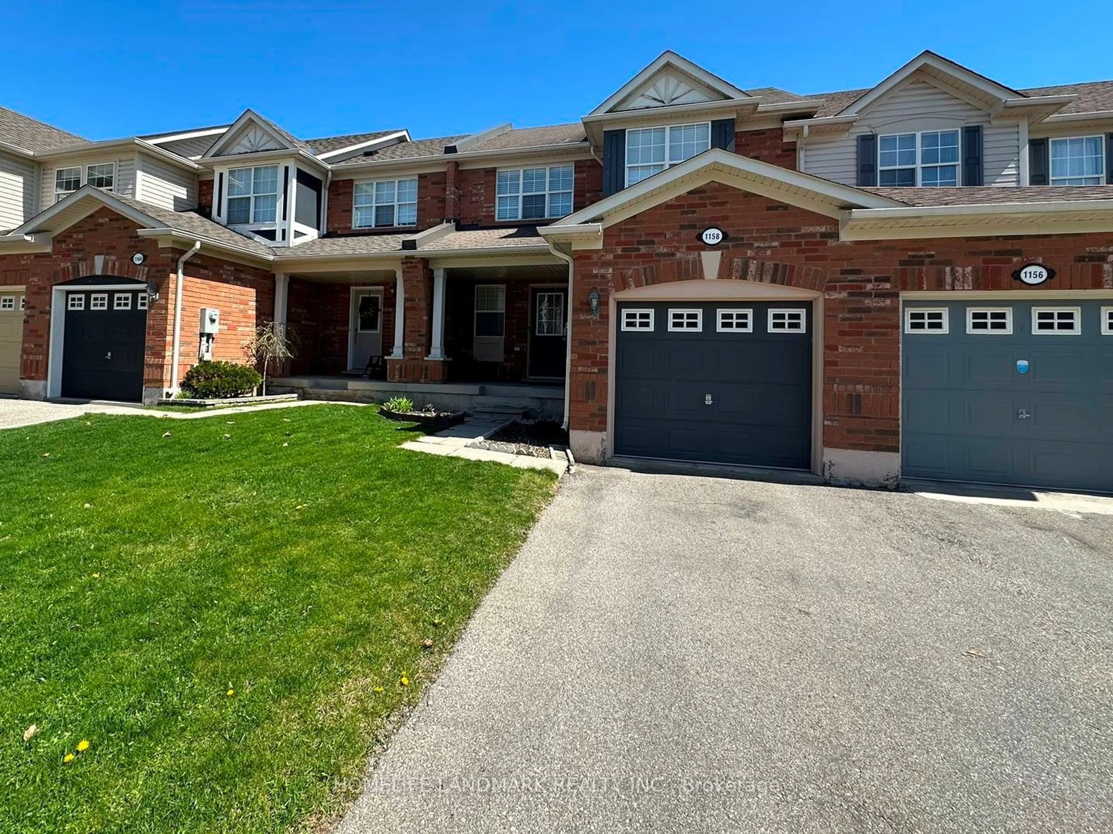 A pic from exterior of the house or condo for 1158 Mcdowell Cres, Milton Ontario L9T 6R6