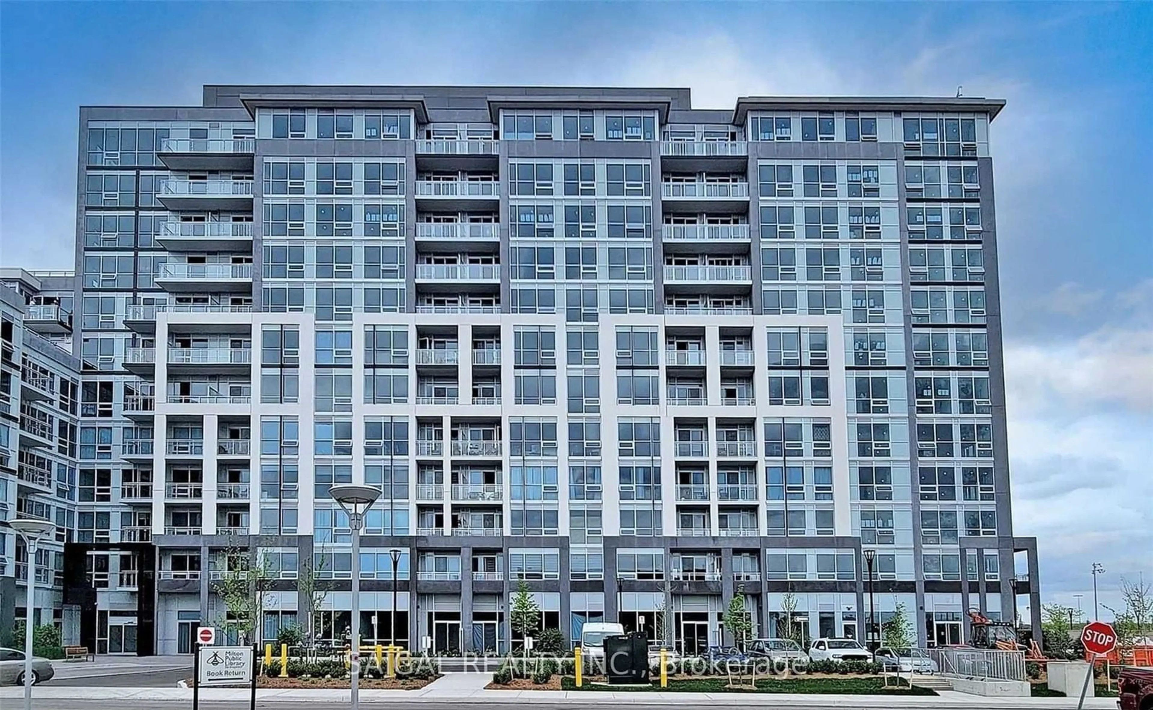 A pic from exterior of the house or condo for 1050 Main St #702, Milton Ontario L9T 9M3