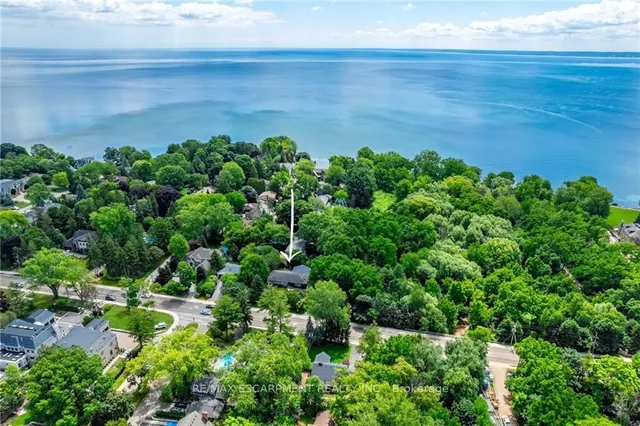 Additional property image - 4306 Lakeshore Rd