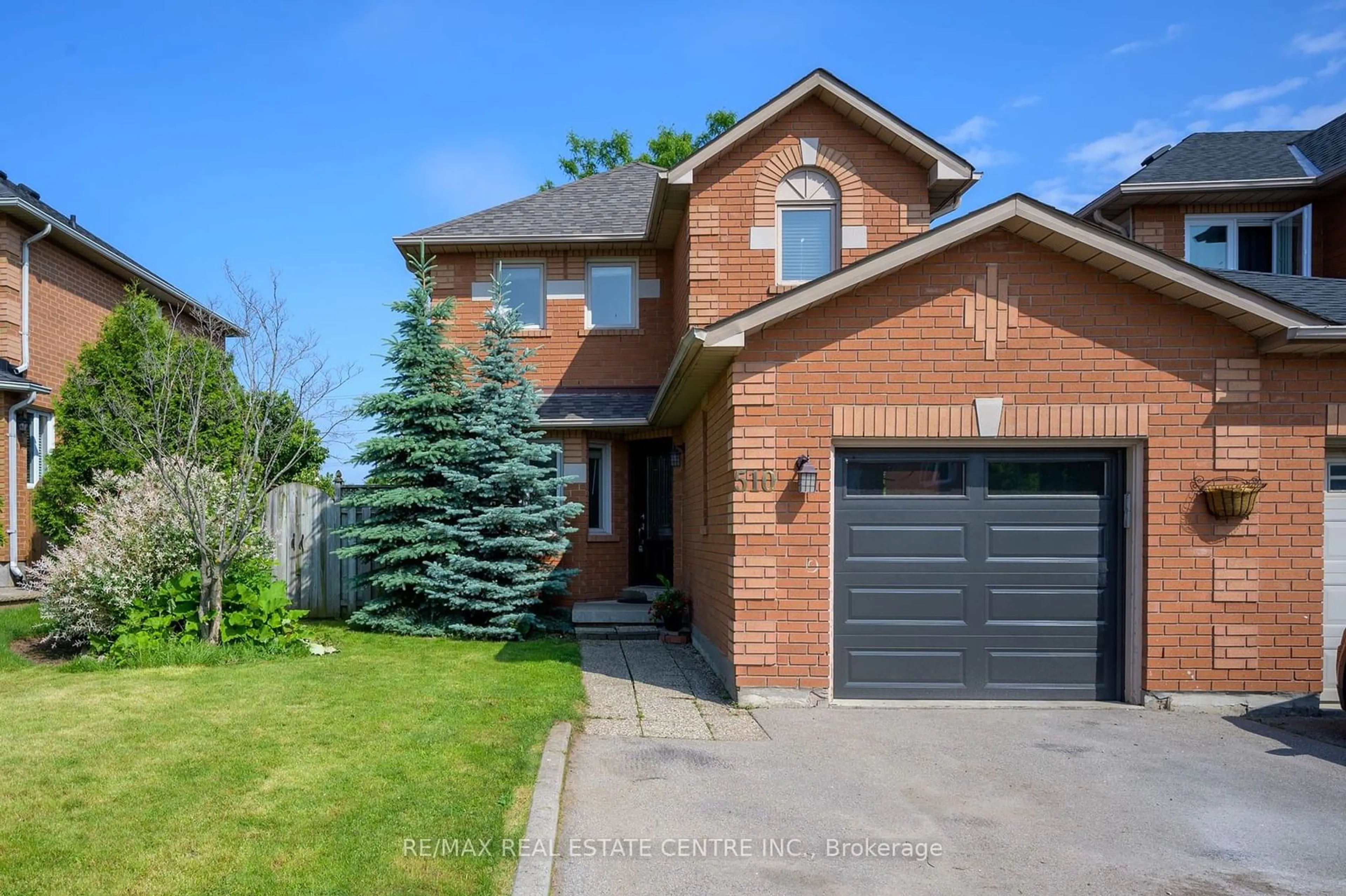 Home with brick exterior material for 510 Taylor Cres, Burlington Ontario L7L 6G3