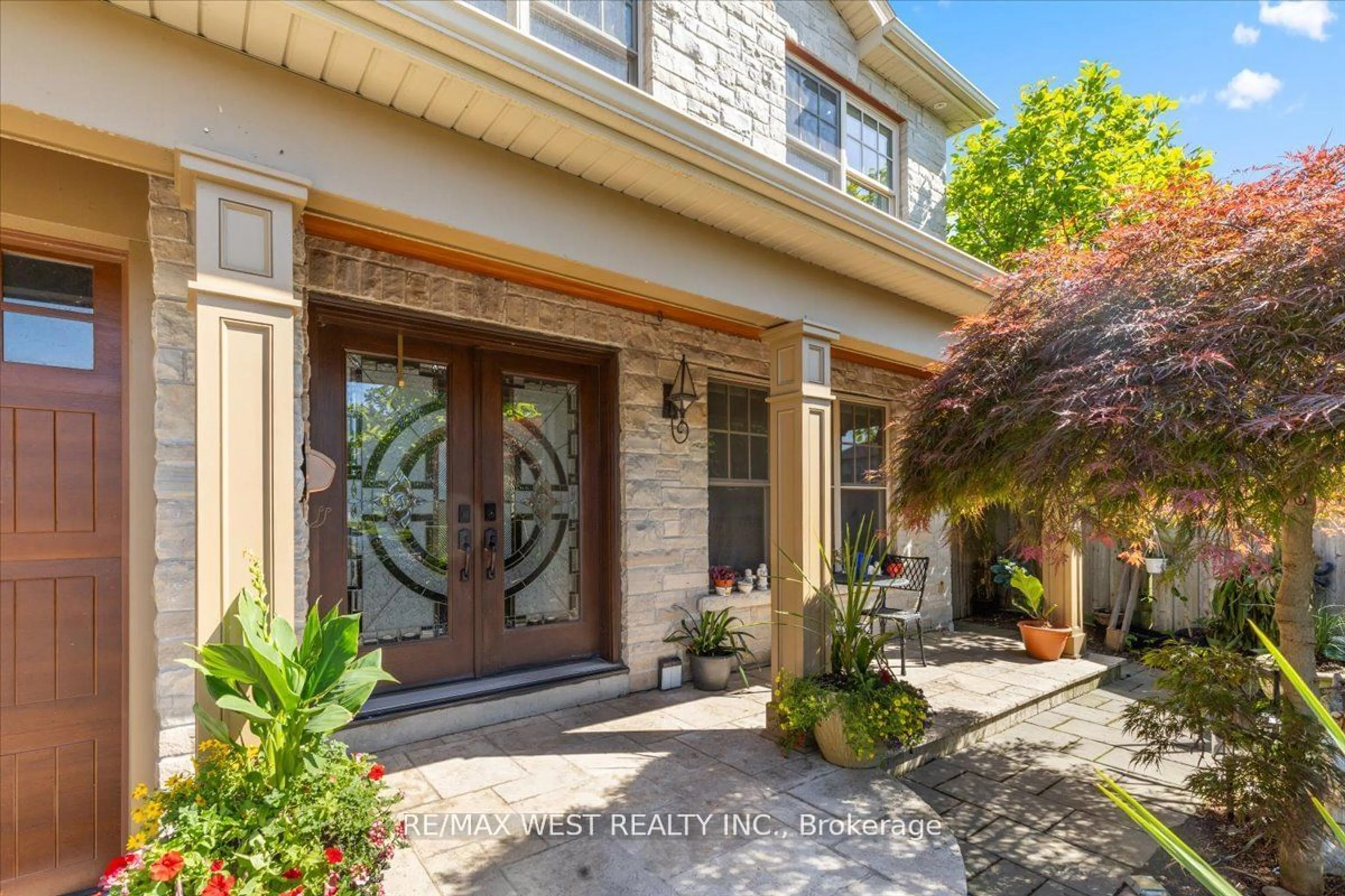 Indoor entryway for 2788 Tallberg Crt, Mississauga Ontario L5J 1T1