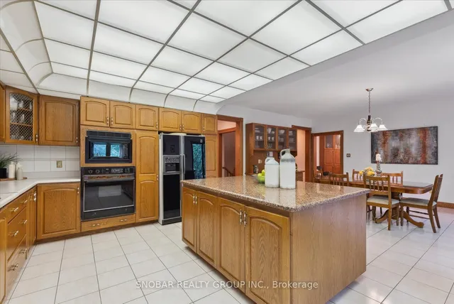 Additional property image - 5 Weston Wood Rd