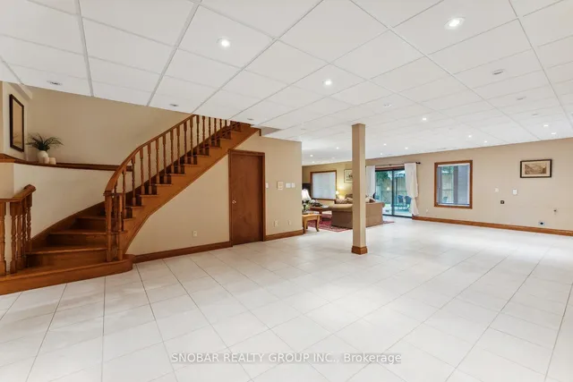 Additional property image - 5 Weston Wood Rd