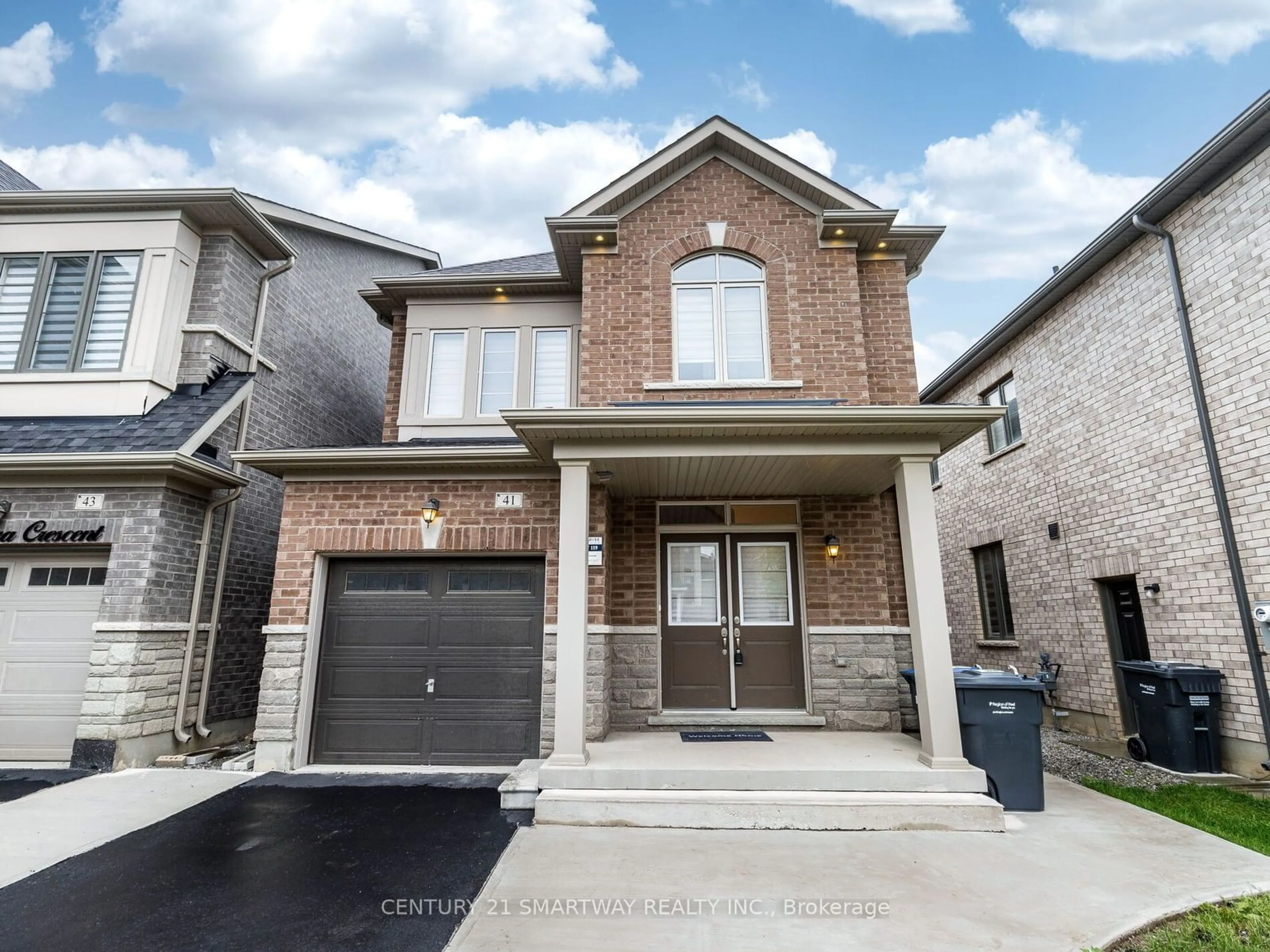 Home with brick exterior material for 41 Cobriza Cres, Brampton Ontario L7A 0C4