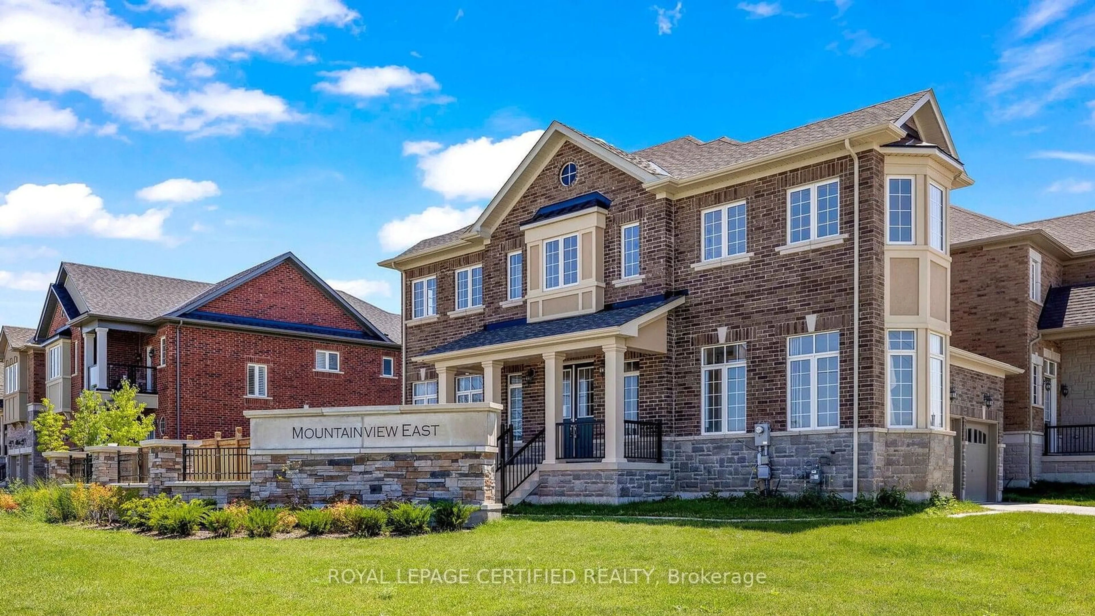 Home with brick exterior material for 10096 Tenth Line, Halton Hills Ontario L7G 4S7