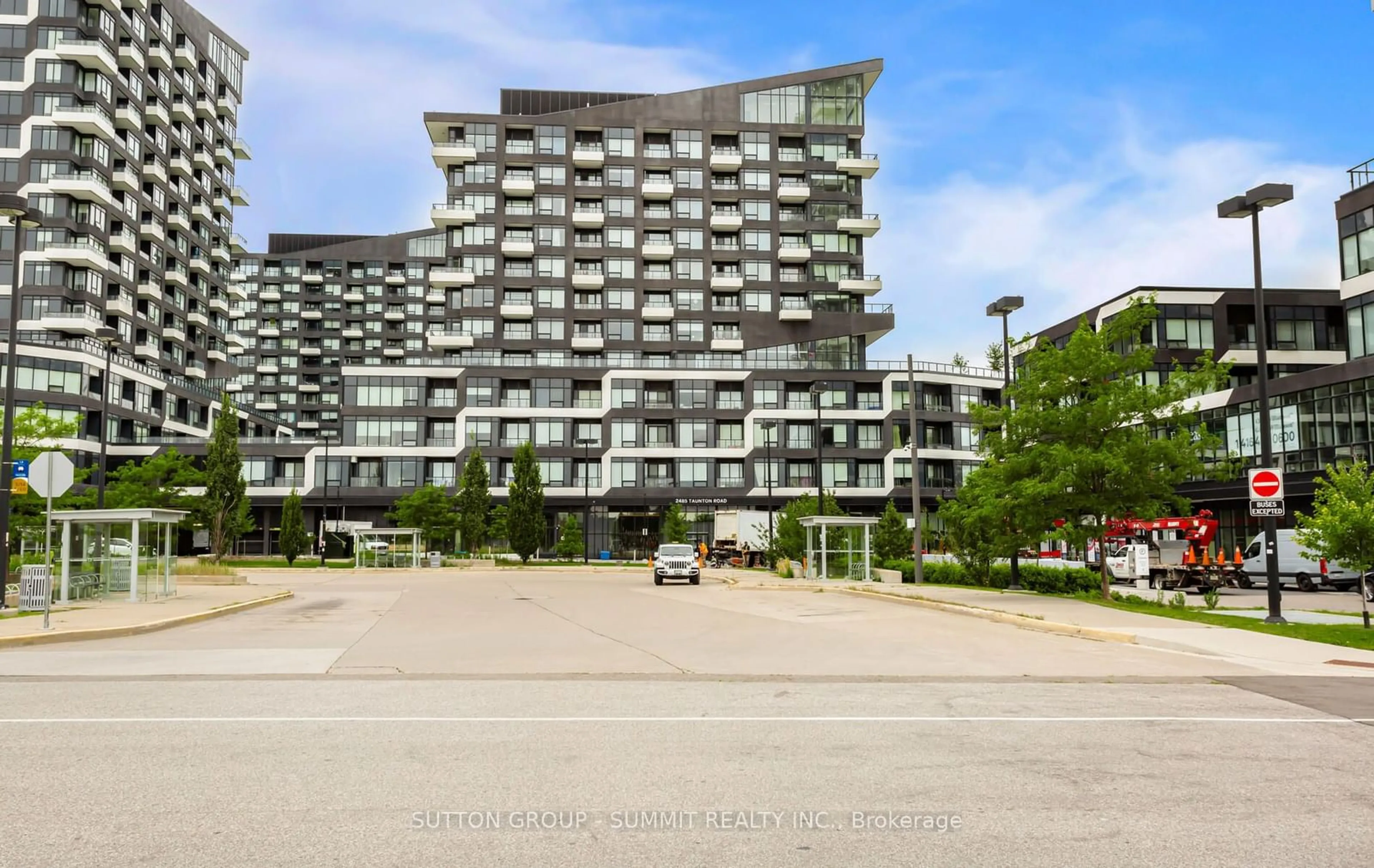 A pic from exterior of the house or condo for 2485 Taunton Rd #1129, Oakville Ontario L6H 3R8