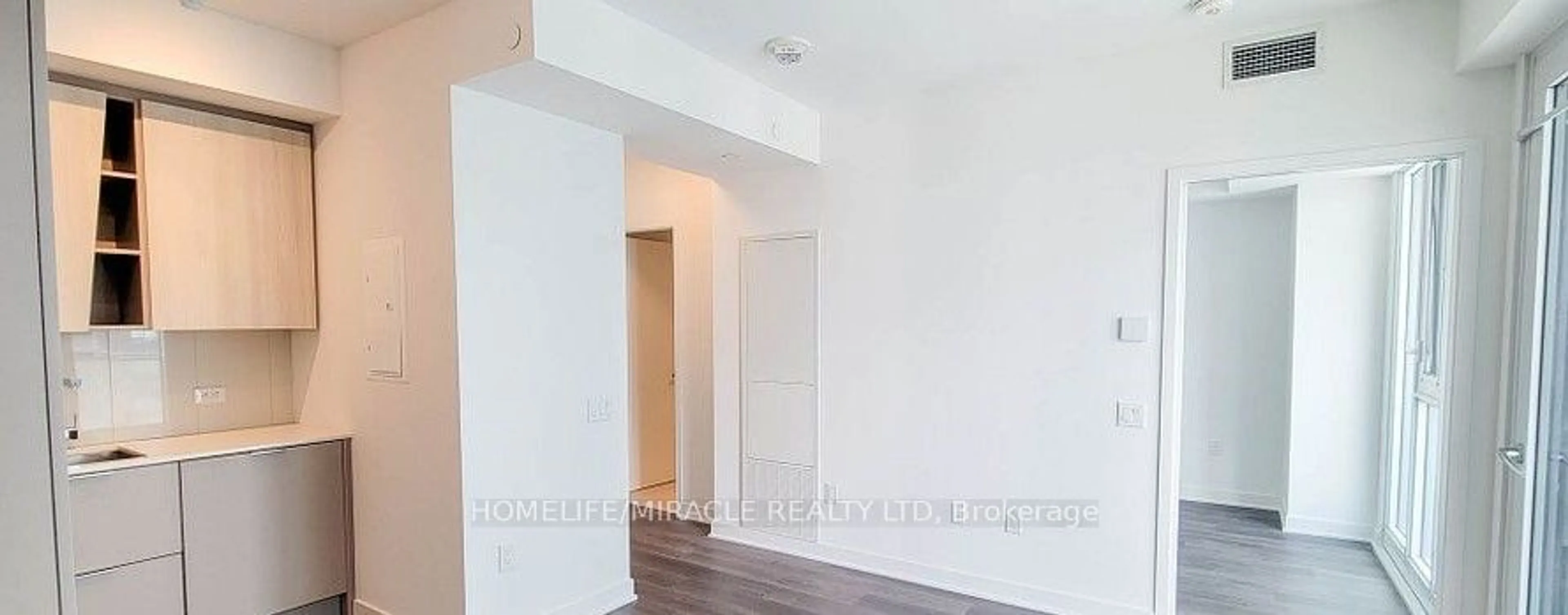 A pic of a room, not visible floor for 3900 Confederation Pkwy #2910, Mississauga Ontario L5B 0M3