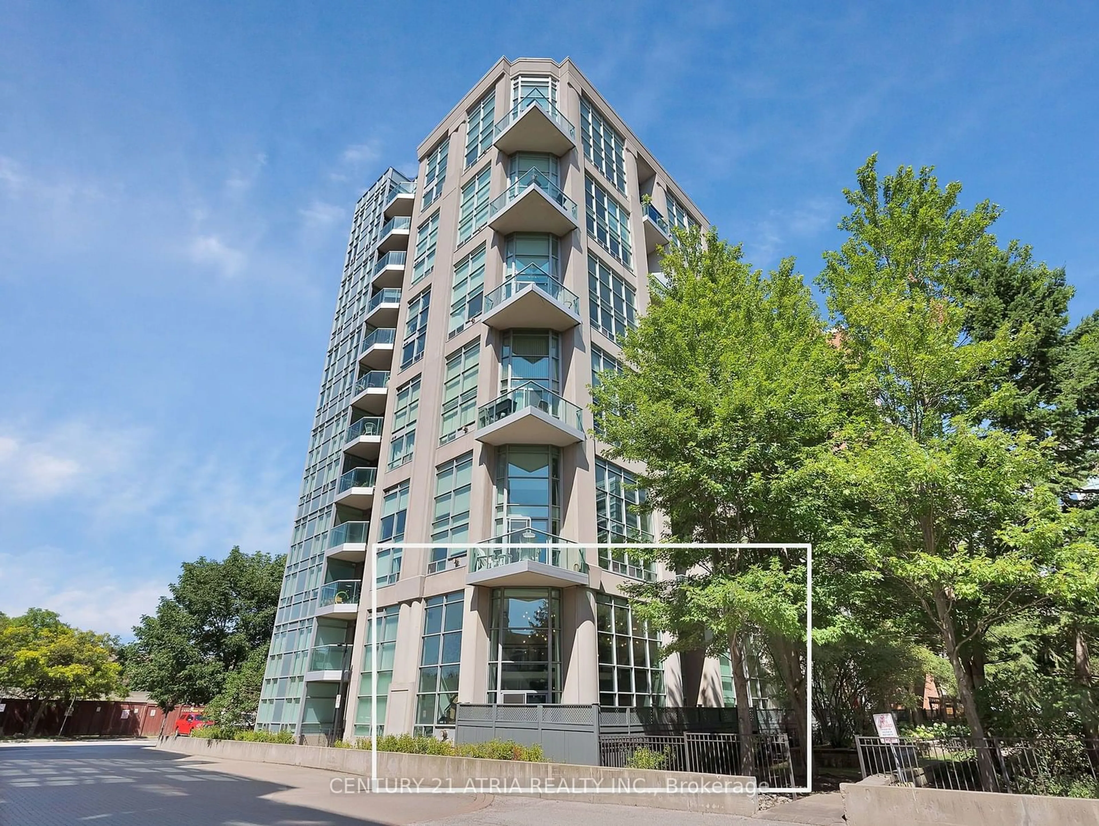 A pic from exterior of the house or condo for 200 Manitoba St #118, Toronto Ontario M8Y 3Y9