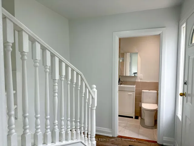 Additional property image - 461 Rathburn Rd
