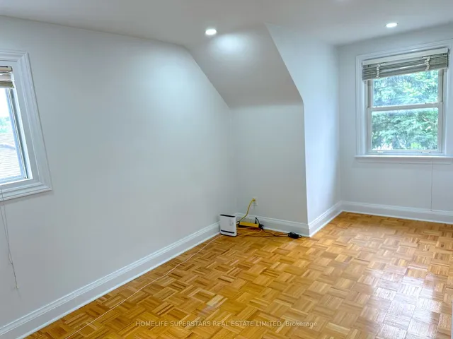 Additional property image - 461 Rathburn Rd