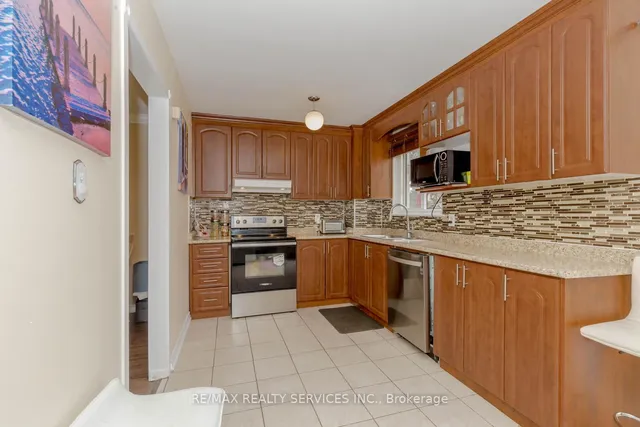 Additional property image - 82 Guildford Cres Unit 82