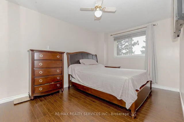 Additional property image - 82 Guildford Cres Unit 82
