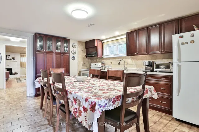 Additional image 16 of 15 Tinton Cres