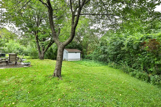 Additional image 21 of 15 Tinton Cres