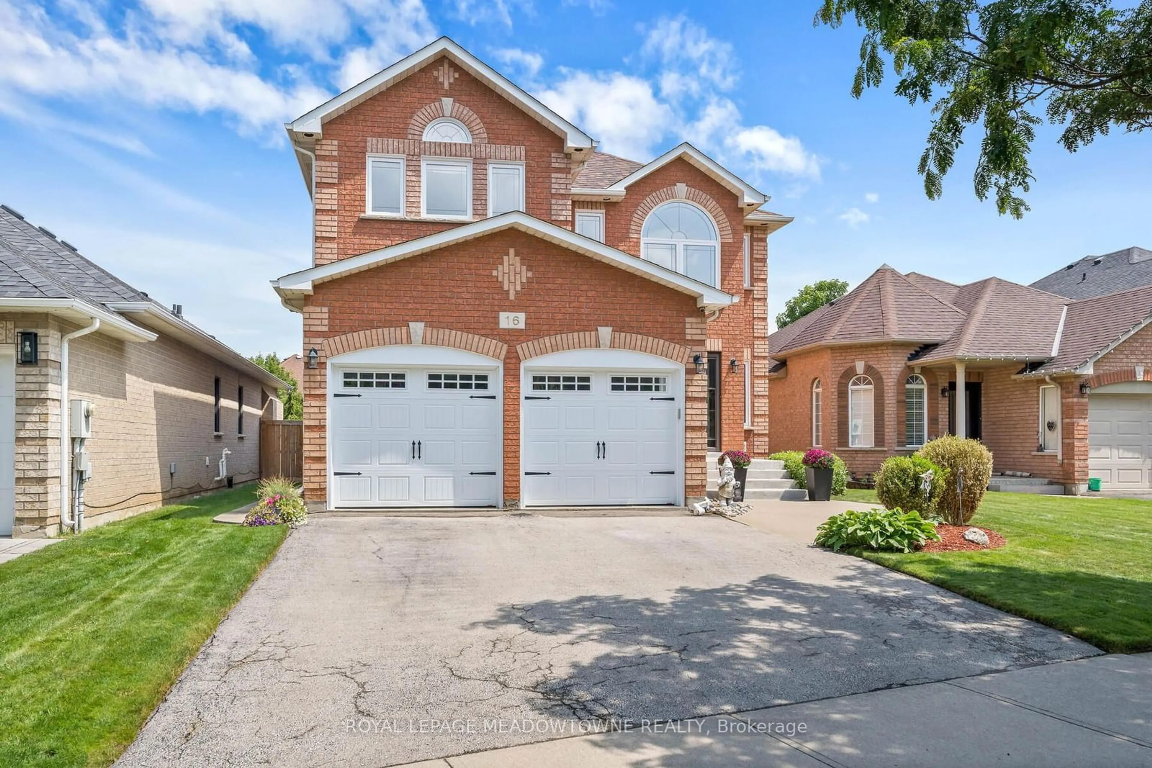 Home with brick exterior material for 16 Early St, Halton Hills Ontario L7G 5W8