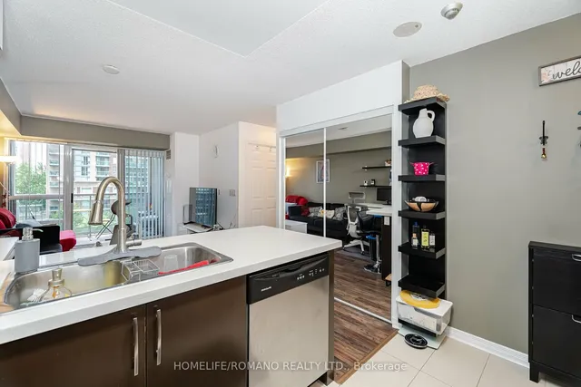 Additional property image - 3 Michael Power Pl Unit 509