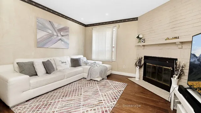 Additional property image - 11 Cavalier Crt