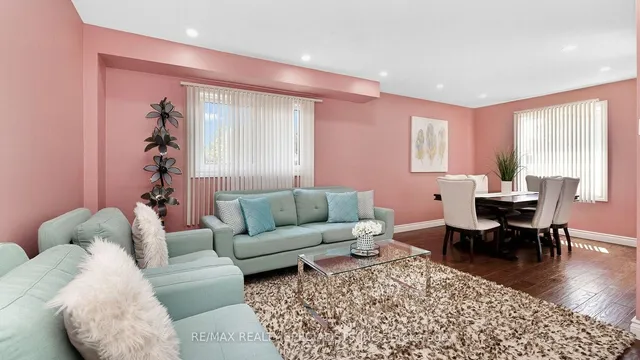 Additional property image - 11 Cavalier Crt