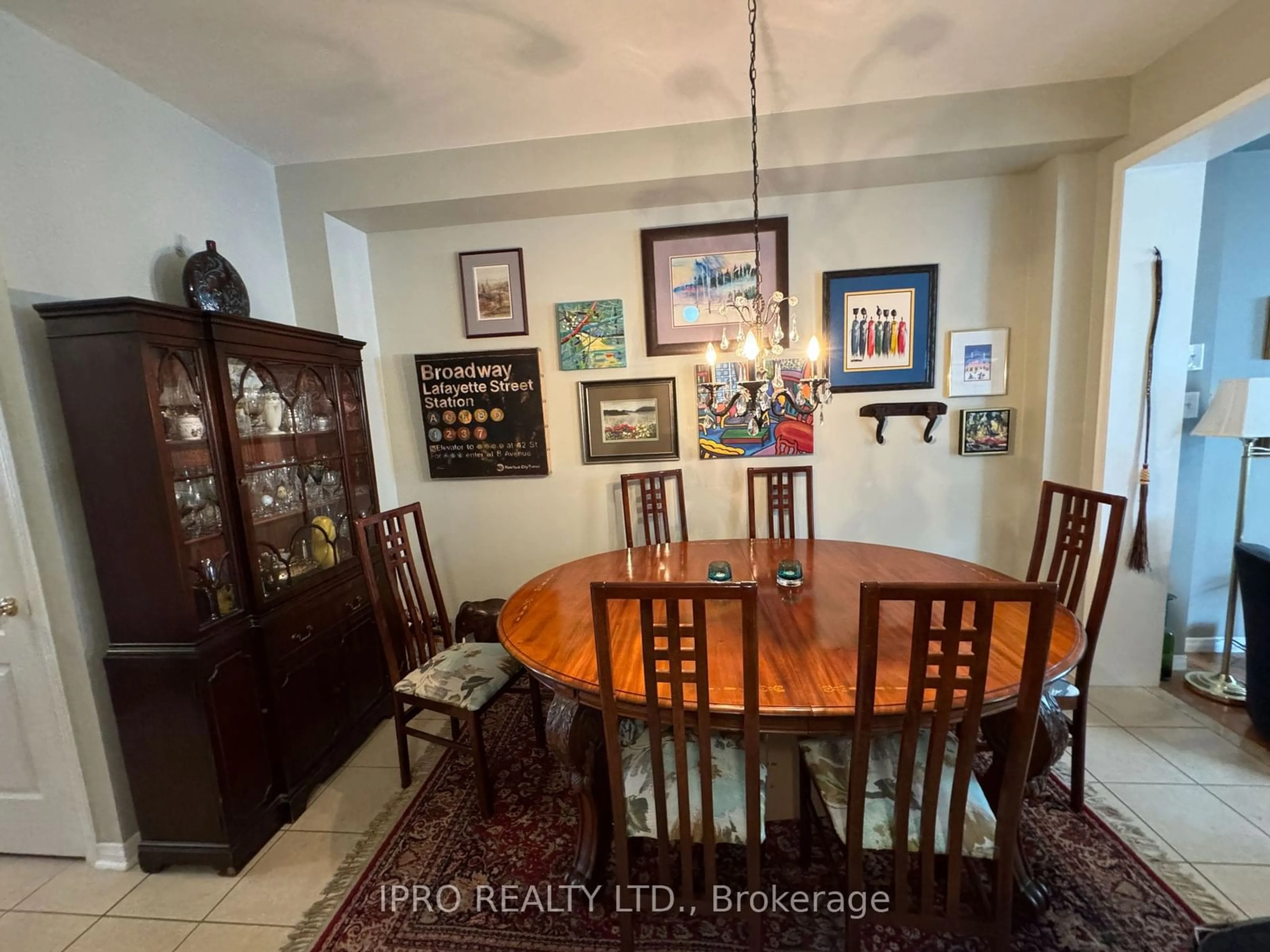 Dining room, unknown for 2077 Barnboard Hollow, Oakville Ontario L6M 0C6