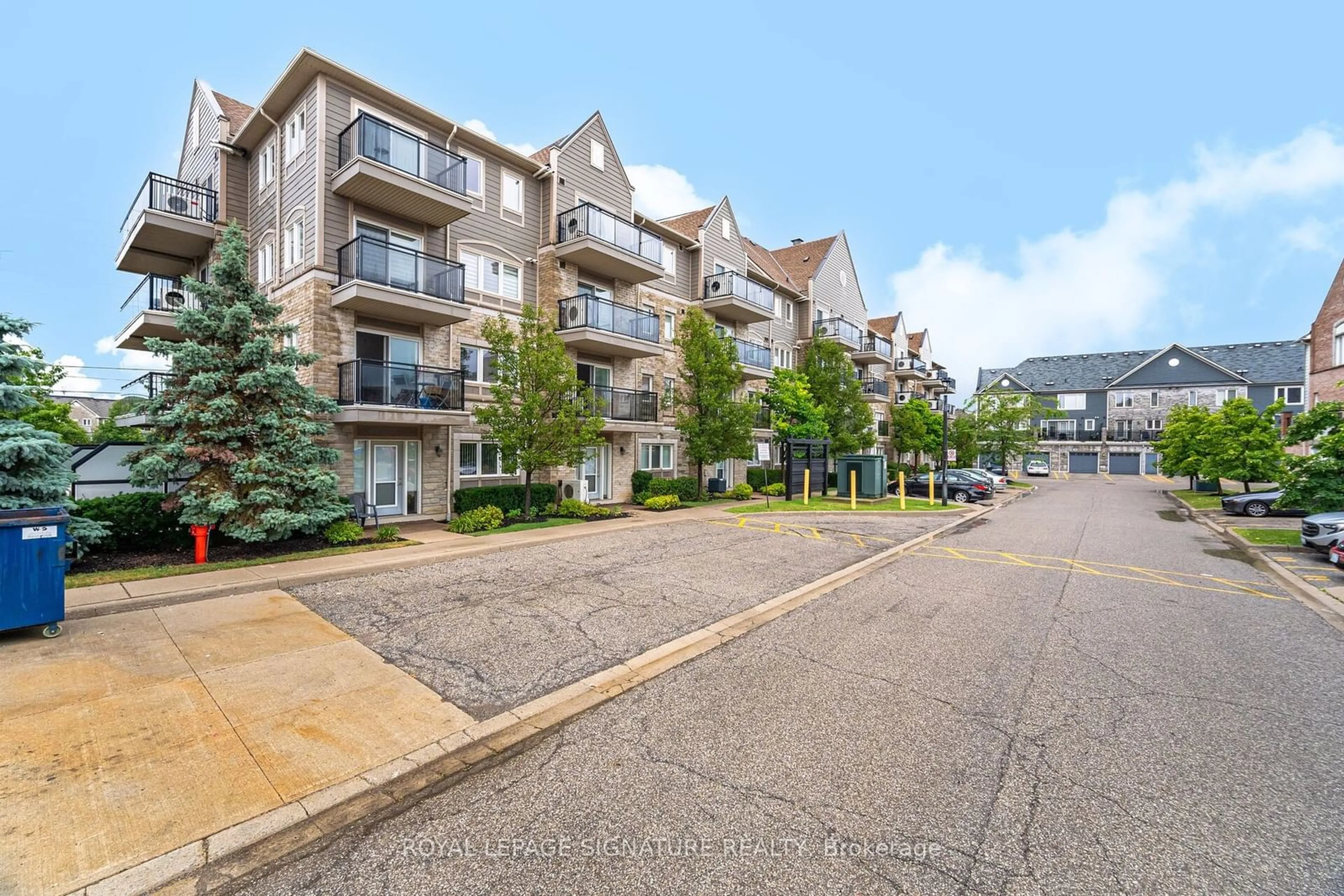 A pic from exterior of the house or condo for 5100 Winston Churchill Blvd #109, Mississauga Ontario L5M 0P5