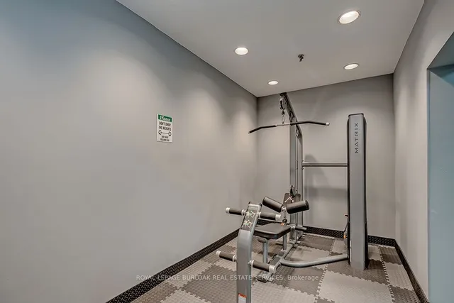 Additional property image - 5250 Lakeshore Rd Unit 1009